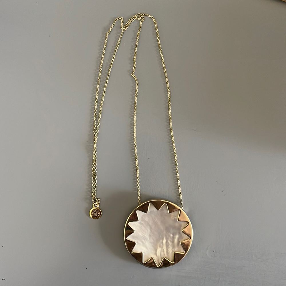 House of Harlow necklace